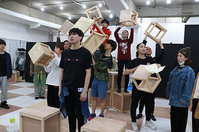 「西川大貴が手掛ける、日本発のミュ－ジカル　「（愛おしき）ボクの時代」稽古場取材」1枚目/1