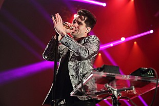 「パニック！アット・ザ・ディスコ、『アナ雪2』サントラから「Into The Unknown」を公開」