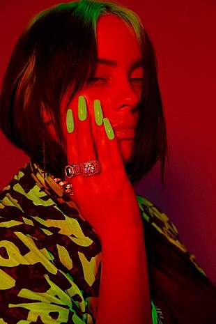 「ビリー・アイリッシュ、兄弟愛がテーマの新曲「everything i wanted」をリリース」