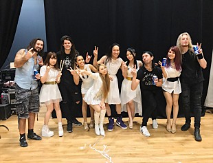 「LOVEBITESが初のUKツアー完遂、ドラゴンフォースと「マイ・ハート・ウィル・ゴー・オン」カバーも」