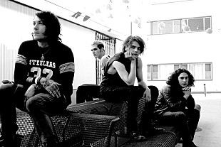 「マイケミ、再結成ライブに向けバンドが集合した写真を投稿」