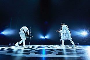 「ゆず、“これぞゆずの弾き語り”「青」ライブ映像を公開」