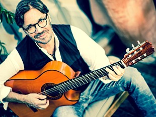 「＜コラム＞70年代から続くアル・ディ・メオラの魅力」