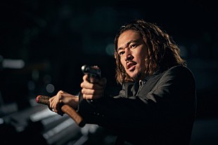 「窪塚洋介、東京とロンドンを舞台にした英ドラマで「40年のすべての引き出しを使った」」