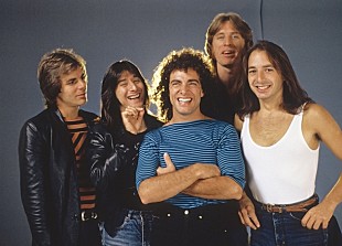 「『1月22日はなんの日？』元ジャーニー、スティーヴ・ペリーの誕生日」