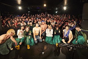 「BiSH×突然少年、セントチヒロ・チッチ企画でコラボセッションも披露」