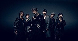 「UVERworld、映画『仮面病棟』映像と東京ドーム映像で構成した「AS ONE」スペシャルMV公開」