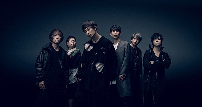 UVERworld「UVERworld、映画『仮面病棟』映像と東京ドーム映像で構成した「AS ONE」スペシャルMV公開」1枚目/4