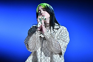 「【ブリット・アワード2020】ビリー・アイリッシュ、007テーマ曲の初パフォーマンス映像が公開」