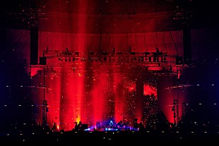 「the GazettE、横アリ公演より「Falling」ライブ映像を公開」