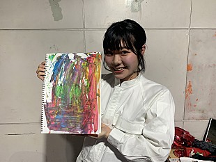 「『眉村ちあきのアーティストと遊ぼう』がスタート、作品制作やインタビューに挑む」