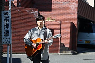 「秦基博「在る」のMV公開、山田孝之主演の映画『ステップ』主題歌」