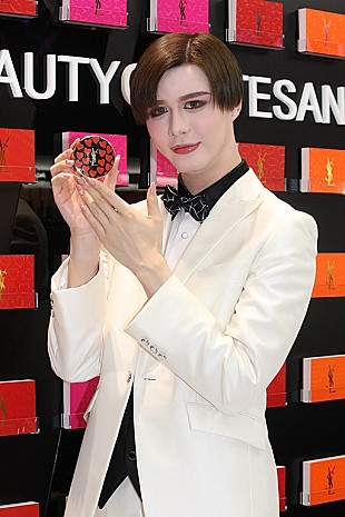 「Ｍａｔｔ、伝えたいメッセ－ジは「ＬＯＶＥ」　「大変な時期だからこそ、思いやりの気持ちを」」