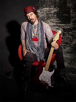 「元Mr. Bigのリッチー・コッツェン、来日公演決定」