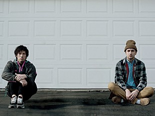 「トゥエンティ・ワン・パイロッツ、パンデミックの影響や葛藤を歌った新曲「レベル・オブ・コンサーン」をサプライズ・リリース」