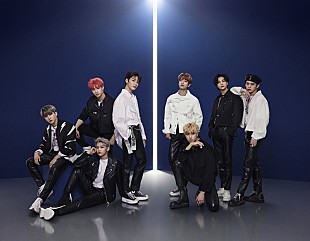 「Stray Kids、未来を感じさせるJAPAN 1stシングルのジャケット写真＆特設サイトが解禁」