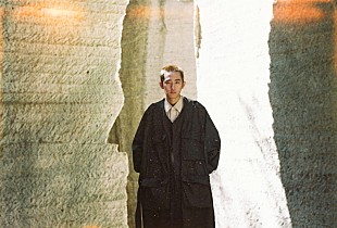 「betcover!!、小袋成彬をプロデューサーに迎えた「Love and Destroy」配信＆MV公開」