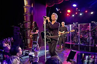 「ボン・ジョヴィ、最新シングル「Limitless」をリモートでパフォーマンス」