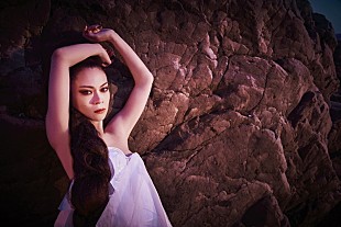 「小柳ゆき、ニュー・アルバムでデーモン閣下とコラボレーション」