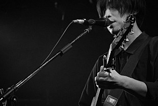 「＜ライブレポート＞androp内澤崇仁、弾き語り配信ライブで「この時間だからこそ届けたい音楽」届ける」