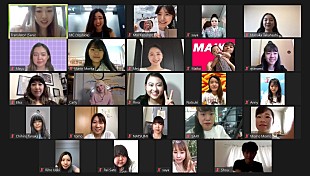 「カーリー・レイ・ジェプセン、愛猫ジュピターも登場した日本のファンとのZoomファンミ開催」