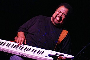 「『8月5日はなんの日？』“鍵盤の魔術師”ジョージ・デュークの命日　没後7年」