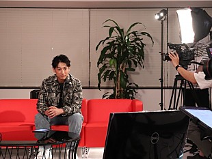 「DEAN FUJIOKA、40歳の誕生日にスペシャル番組を生配信　決意表明の新曲公開」