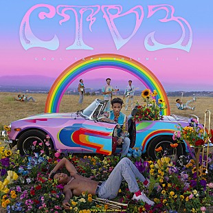 「ジェイデン、ジャスティン・ビーバーとの10年ぶりコラボ曲収録のニューALをリリース」