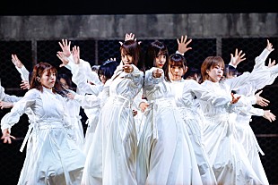 「欅坂46のラストライブ【THE LAST LIVE】DAY2、櫻坂46として新たな物語の幕開け」