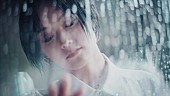 山本彩「山本彩、新作MV「ゼロ ユニバース」感情をフリーダンスで表現」1枚目/7