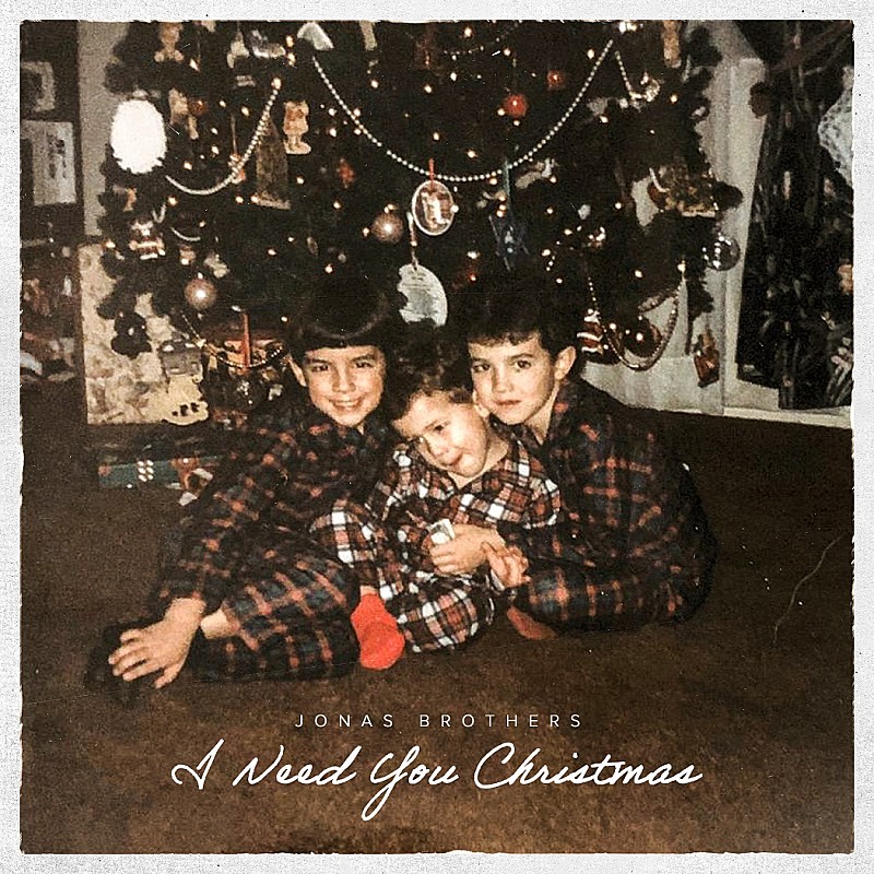 ジョナス・ブラザーズ、オリジナルのクリスマス曲「I Need You Christmas」を突如リリース