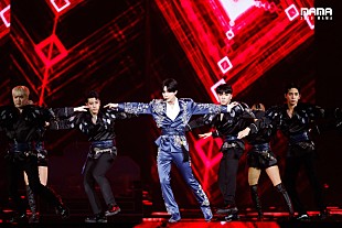 「【#2020MAMA】トップバッターはテミン、Jessiとファサ（MAMAMOO）がコラボステージ」