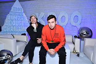 「トゥエンティ・ワン・パイロッツ、ファン参加型「レベル・オブ・コンサーン」MVがギネス世界記録に認定」