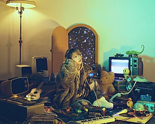 「ロザリーナ、進む勇気を与える新曲「星の王子さま」MV公開」