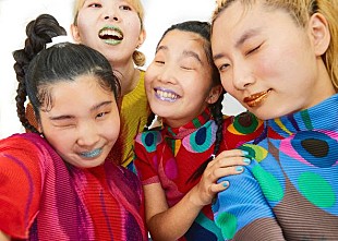 「CHAI、ニューアルバム『WINK』ワールドリリース決定　先行シングル「ACTION」をゲリラ配信」