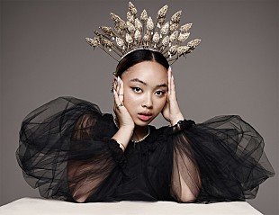 「グリフ、ほろ苦い失恋を歌った新曲「ブラック・ホール」をリリース」