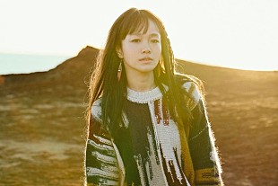 「メジャーデビュー5周年迎えたNakamuraEmi、新曲「一服」のライブMV公開」