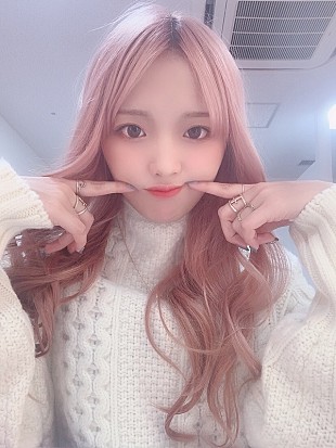 「ねお、STARBASEと音楽活動における業務提携を発表」