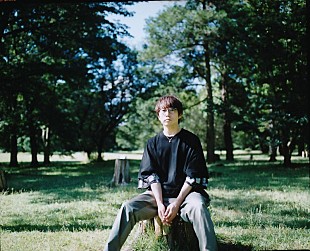 「高橋優、10周年初の弾き語りツアーを開催」