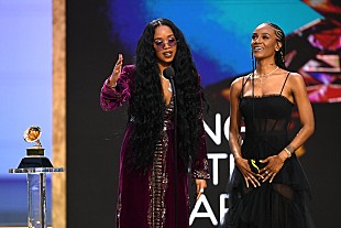 「【第63回グラミー賞】H.E.R.の「I Can't Breathe」が＜年間最優秀楽曲＞を受賞」