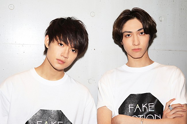 「佐野勇斗＆古川毅「元気になれるパフォ－マンスを」　「ＦＡＫＥ　ＭＯＴＩＯＮ」イベント開催」1枚目/1