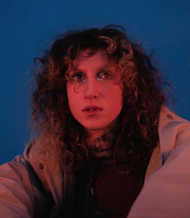 「スクワレル・フラワー、2ndALで日本デビュー決定＆収録曲「Hurt A Fly」MV解禁」1枚目/1