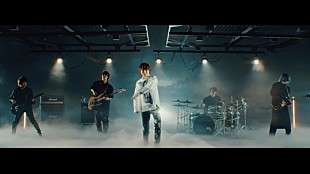 「Novelbright、ロックでセクシーかつ爽快感のある「PANDORA」MV公開」