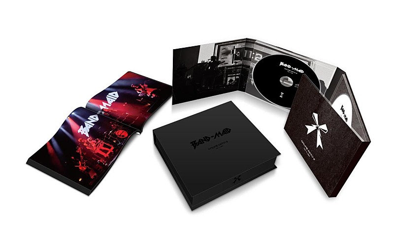 BAND-MAID「LIVE DVD＆Blu-ray『BAND-MAID ONLINE OKYU-JI (Feb. 11, 2021)』＜完全生産限定盤（2Blu-ray＋CD＋PHOTOBOOK）＞」2枚目/7