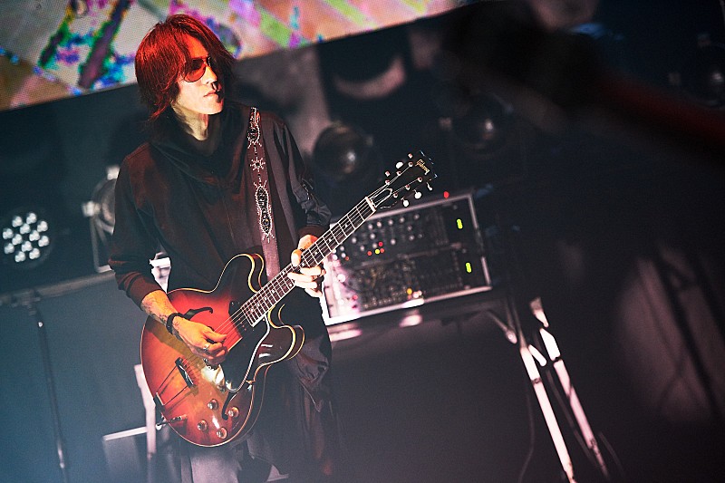 SUGIZO「」4枚目/12