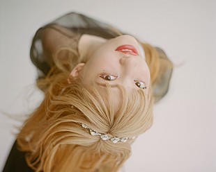 「甲田まひる、ワーナーミュージック・ジャパンよりシンガーソングライターとしてデビュー決定」