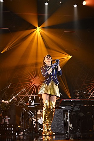 「森高千里、デビュー記念日に“第二のふるさと”足利市民会館でツアー開幕」