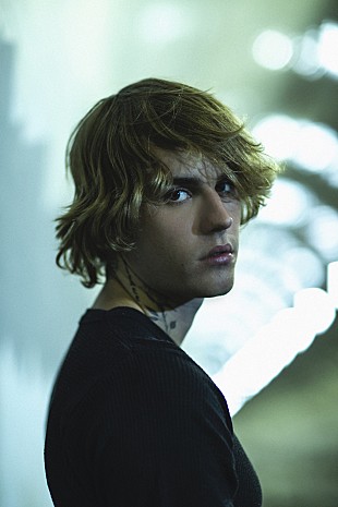 「ジャスティン・ビーバーの「Peaches」、5人のクリエイターによる個性的なトリビュート・アニメーションが公開」