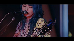 「the peggies、TVアニメ『ヒロアカ』EDテーマ「足跡」のスタジオライブ映像を公開」