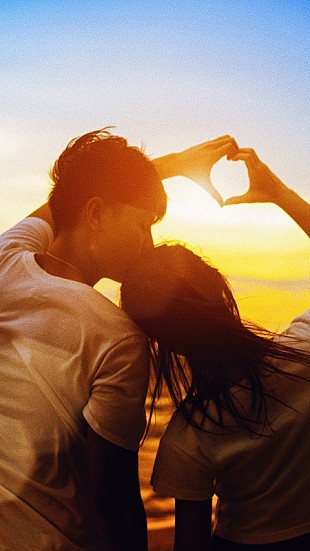 「米津玄師「Pale Blue」オリジナルのフォトモーションがTikTokでローンチ」